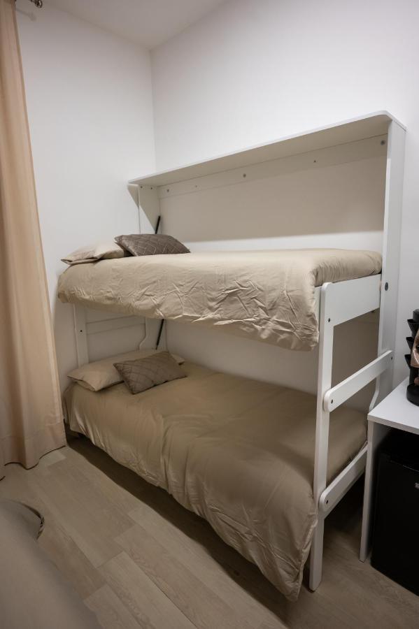 K-home Bed & Breakfast *